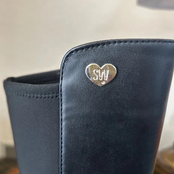 Stuart Weitzmann 5050 Black Knee High Black Boot. Size 4 - Picture 7 of 11